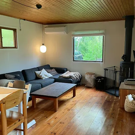 Family With Field Views On Feriehus