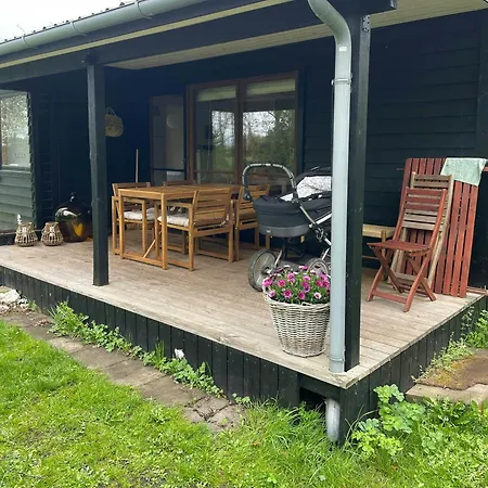 Feriehus Family With Field Views On *